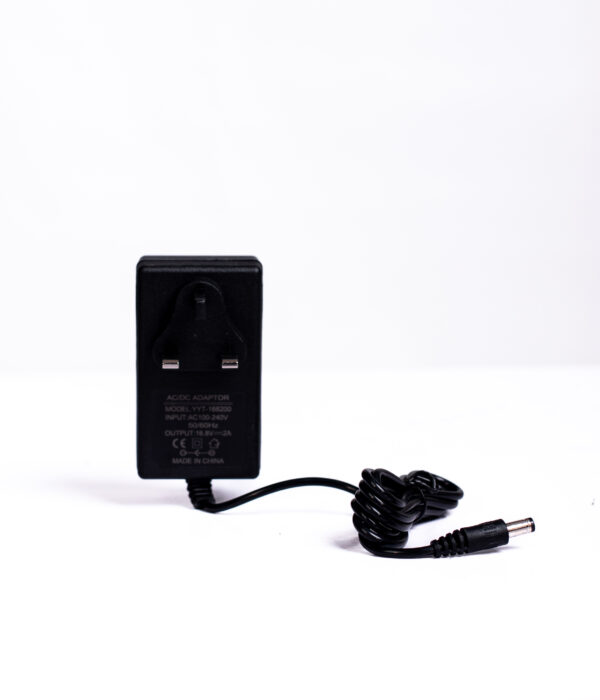 43 AND 32 INCHES RECHARGEABLE TV WITH SOLAR PANEL AND INBUILT LITHIUM BATTERY - Image 4